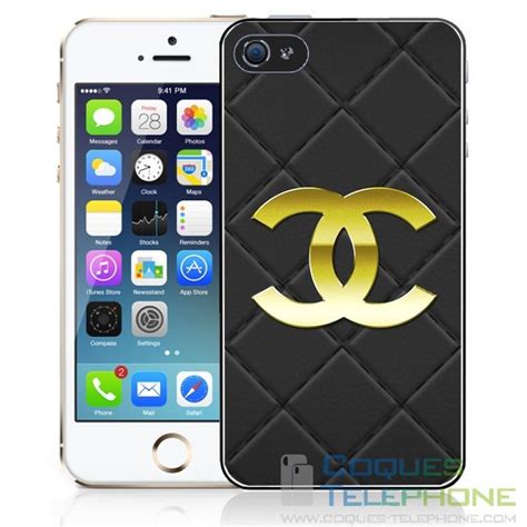 coque telephone chanel|Chanel phone case.